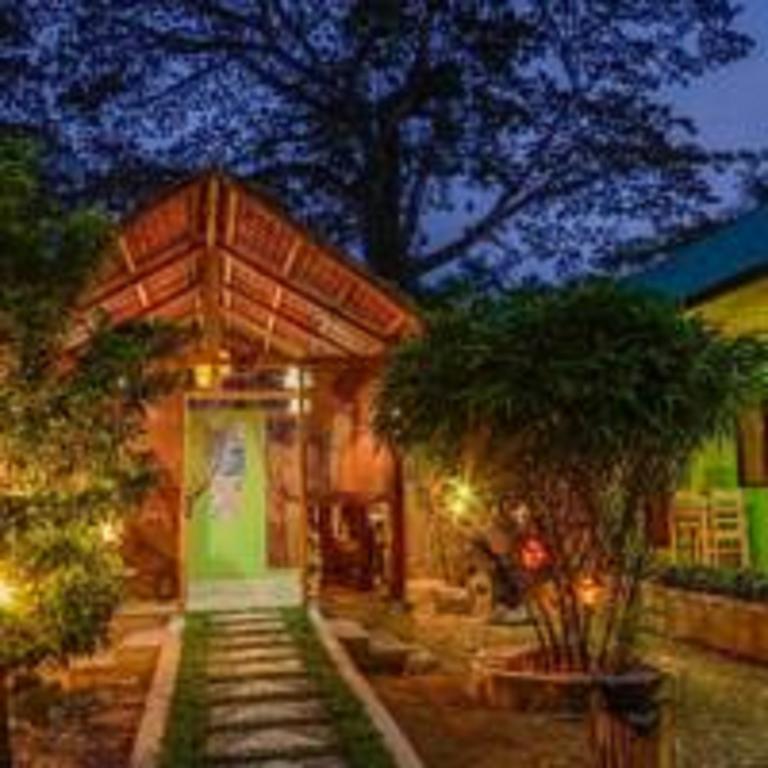 Butterfly Totem Guesthouse Puerto Princesa Exterior foto